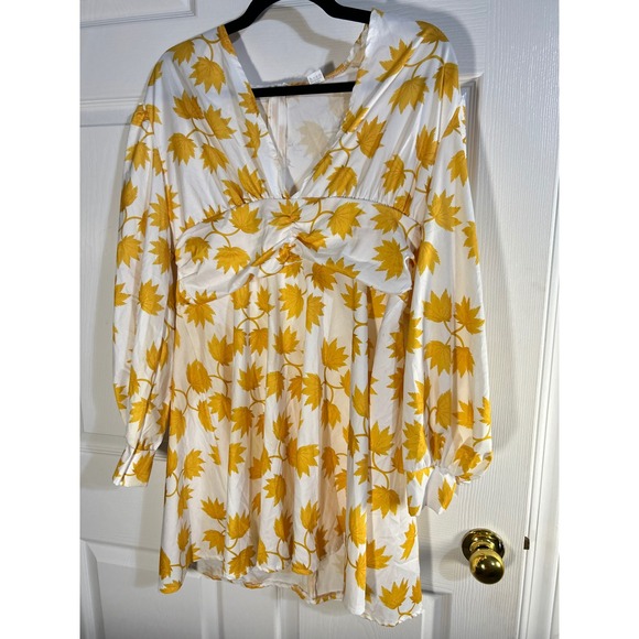 White & Yellow Maple Leaf Print Long Sleeve Mini Dress, V-Neck, XL - Picture 1 of 4